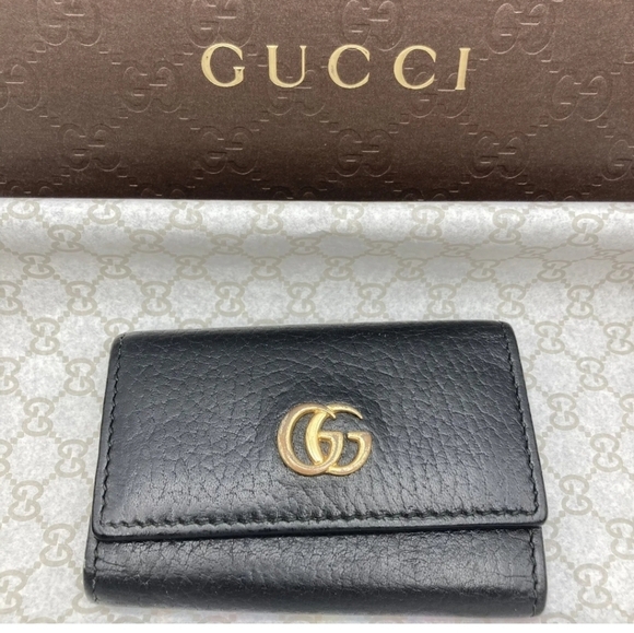 🔹️ Gucci 🔹️ GG Marmont  Key case holder GG Black Leather ✨️🖤 - Picture 1 of 12